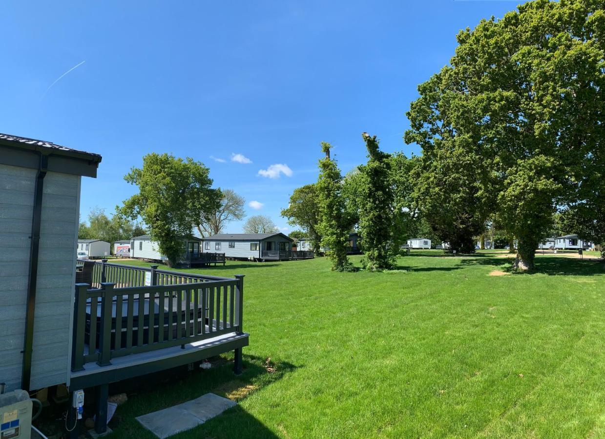 St Helens Coastal Resort Экстерьер фото